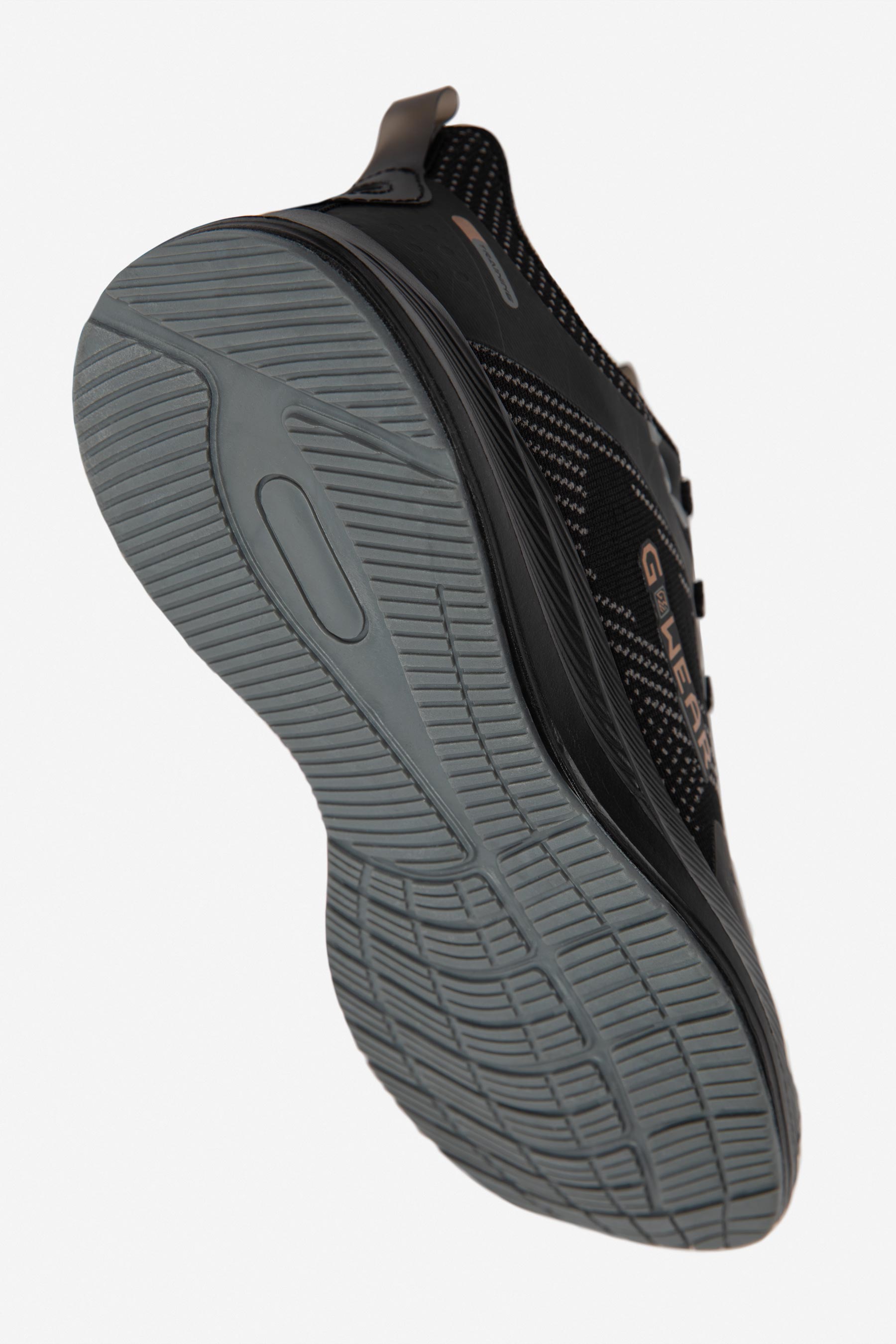 Gwear Essential Training Shoes - Kaikki värit