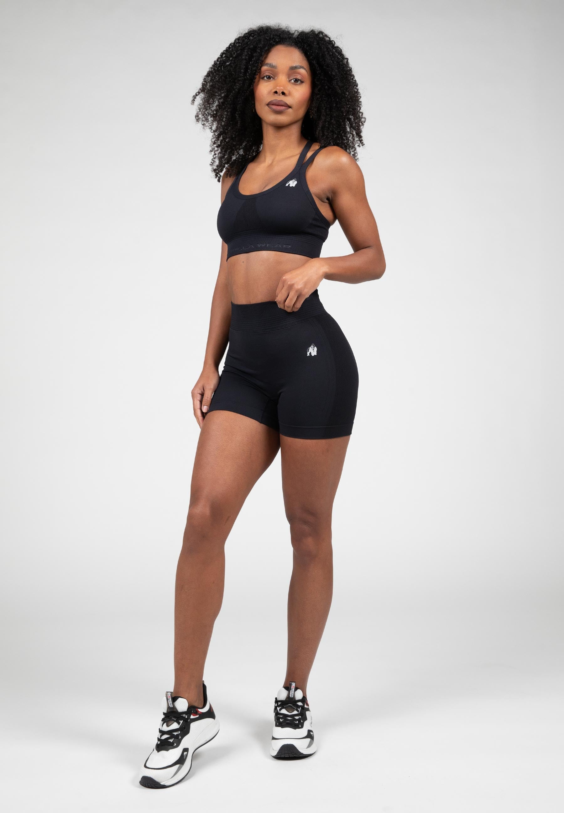 Gorilla Wear Whitney Seamless Shorts - Kaikki värit
