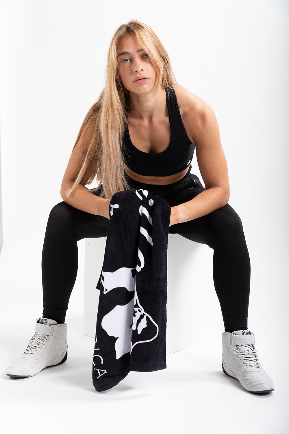 Gorilla Wear Classic Gym Towel - Kaikki värit