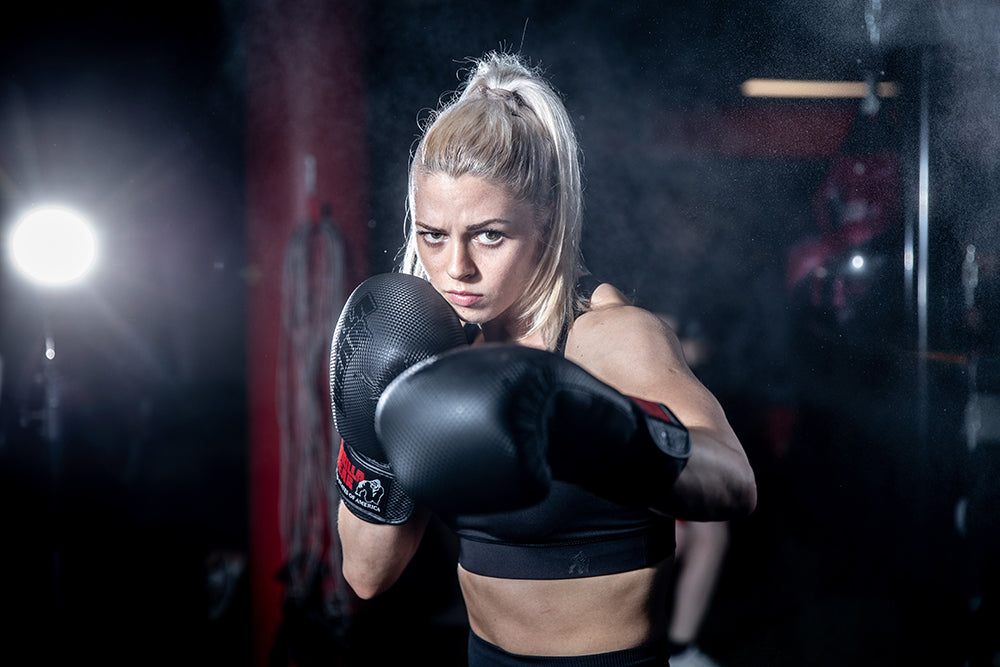 Gorilla Wear Montello Boxing Gloves - Musta